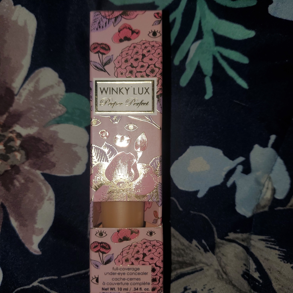 Winky Lux Perfect Peeper Concealer